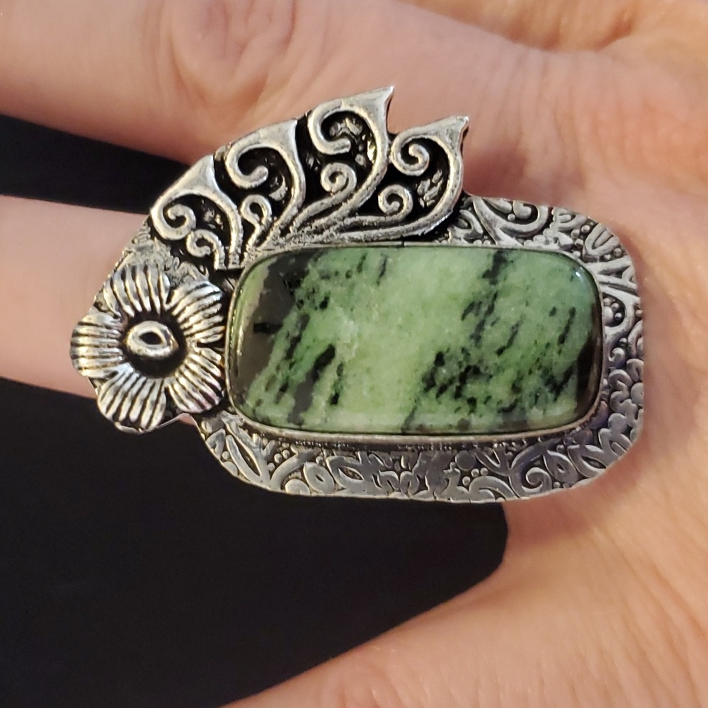 New Ruby Zoisite Carved 925 Silver Statement Ring.
